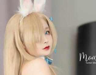 Sayo Momo的奶牛写真：这不是一场牛与人的浪漫，而是一张壁纸的诞生！